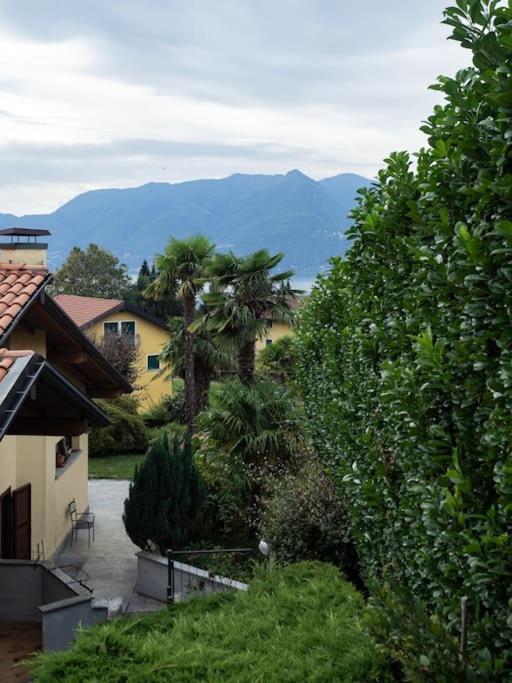 La Tua Villa Sul Lago - Casa Kollegger Luino Eksteriør bilde